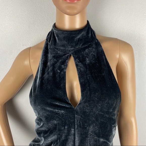 TART VELVET PEPLUM HALTER TOP - Picture 3 of 7